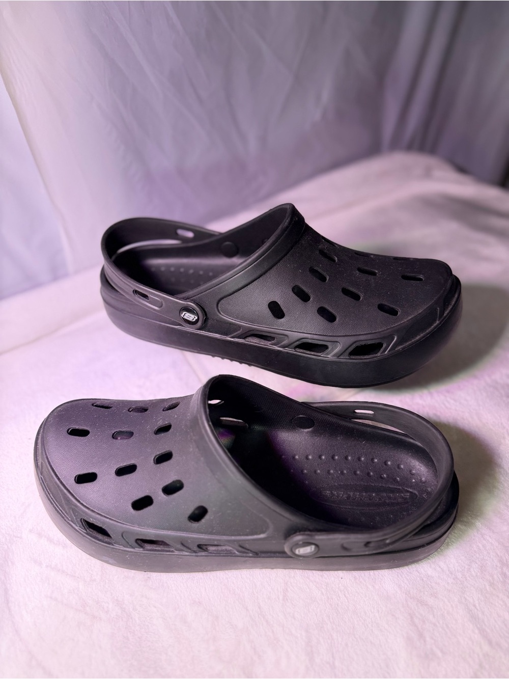 Skechers Men's Black Slip-On Clog Sandals with Back Strap - Picture 3 of 10